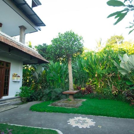 Akusara House Ubud Extérieur photo